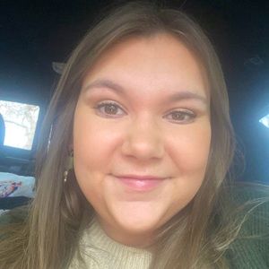 Meet your Posher, Macy